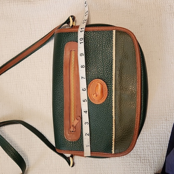 Dooney & Bourke All-Weather green/tan leather shoulder bag - Picture 11 of 14
